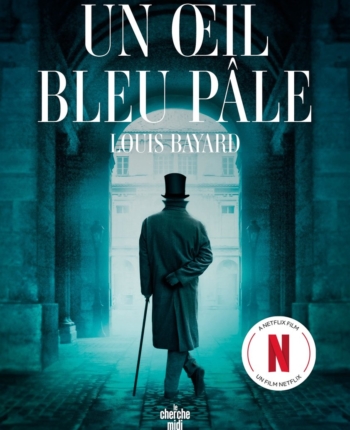un oeil bleu pale de Louis Bayard une souris et des livres